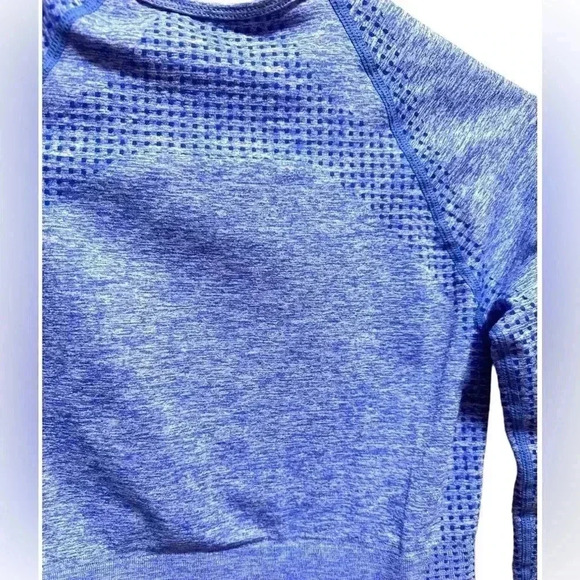 BLUE/PURPLE ATHLETIC LONG SLEEVE CROP TOP WITH THUMBHOLES - Picture 4 of 4